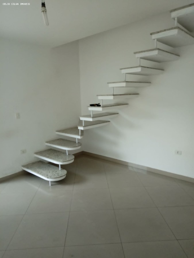 Casa à venda com 2 quartos, 252m² - Foto 6