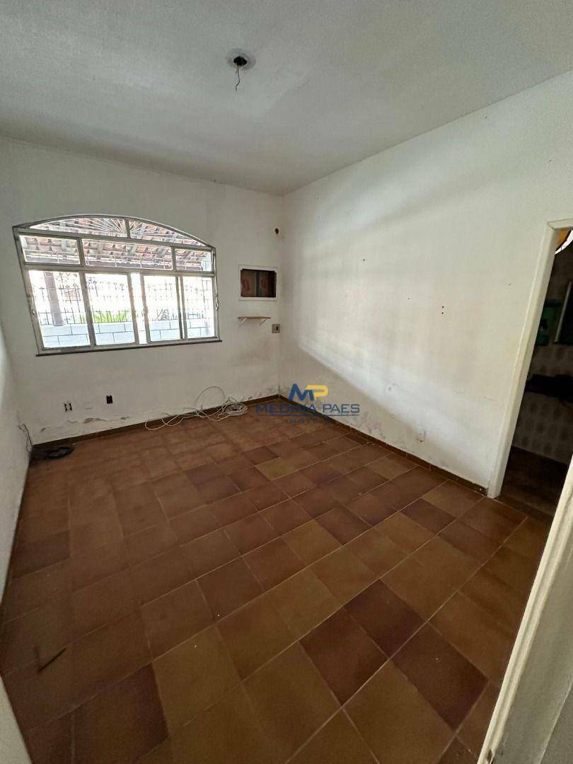 Casa à venda com 2 quartos, 100M2 - Foto 13