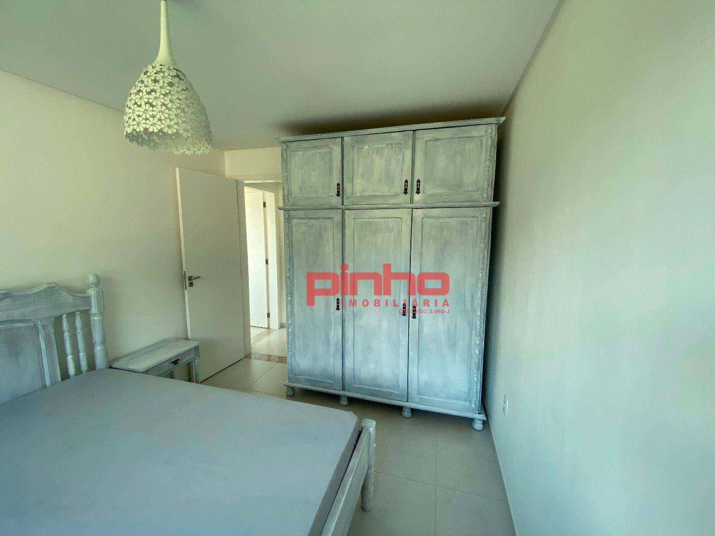 Apartamento para alugar com 2 quartos, 64m² - Foto 11