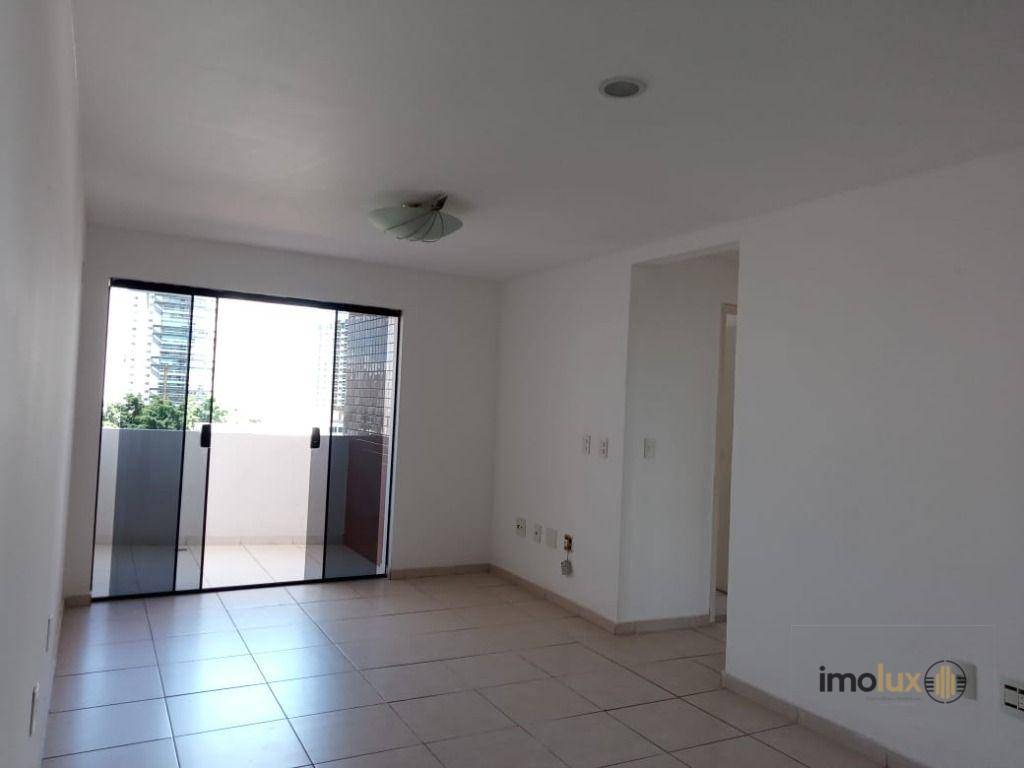 Apartamento para alugar com 2 quartos, 70m² - Foto 10