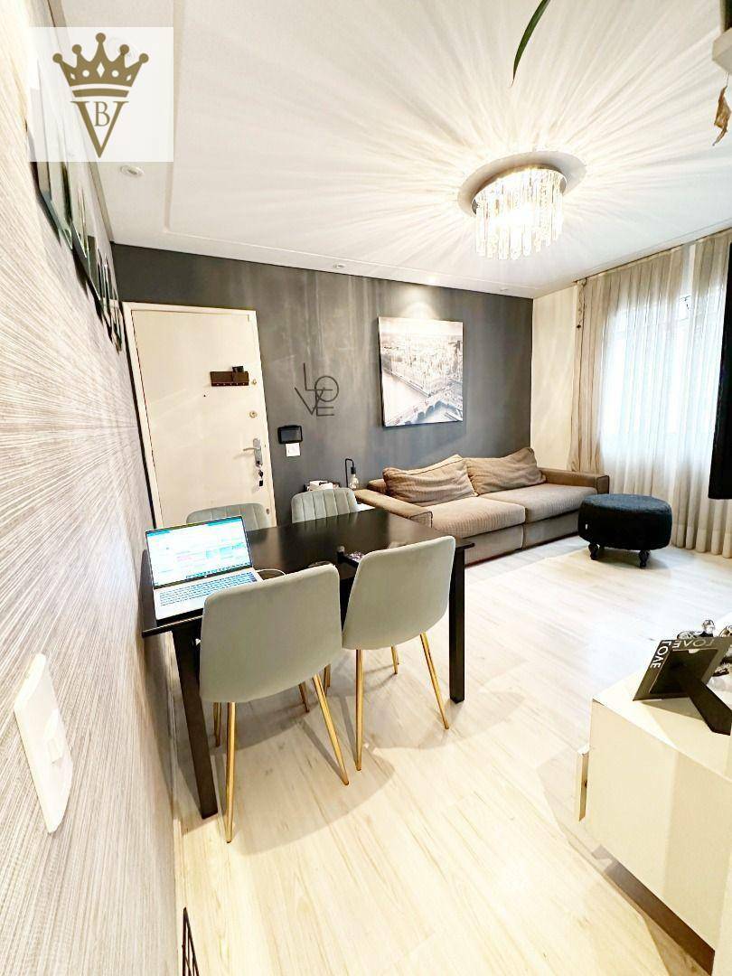 Apartamento à venda com 2 quartos, 63m² - Foto 7