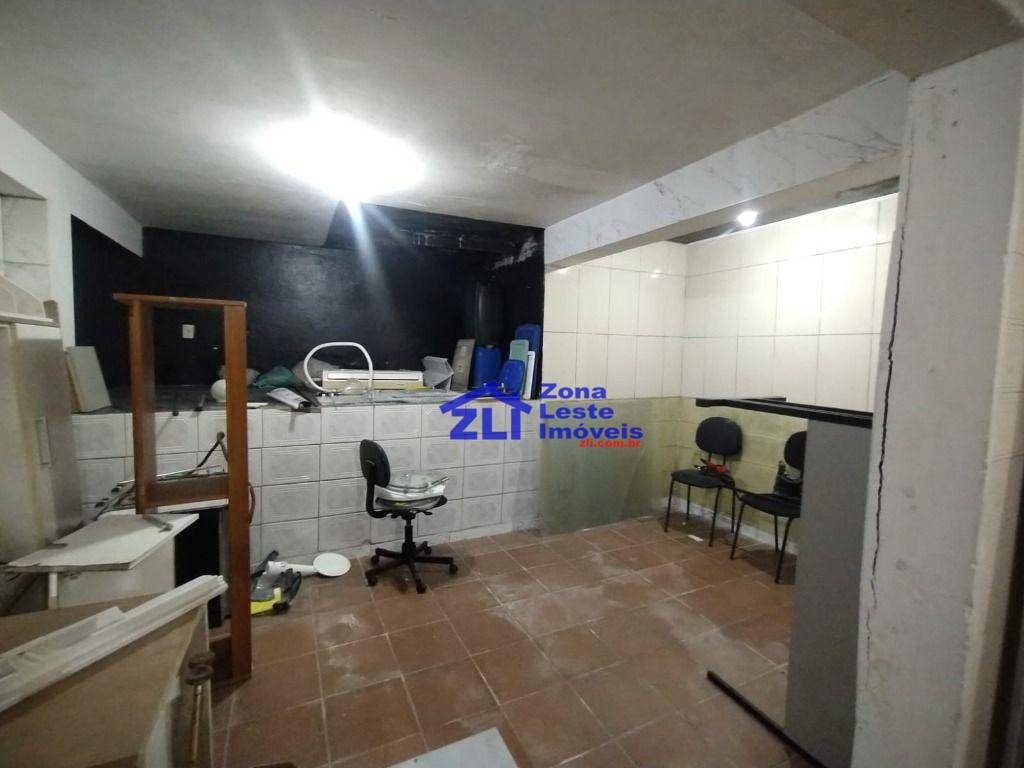 Casa para alugar com 1 quarto, 40m² - Foto 14