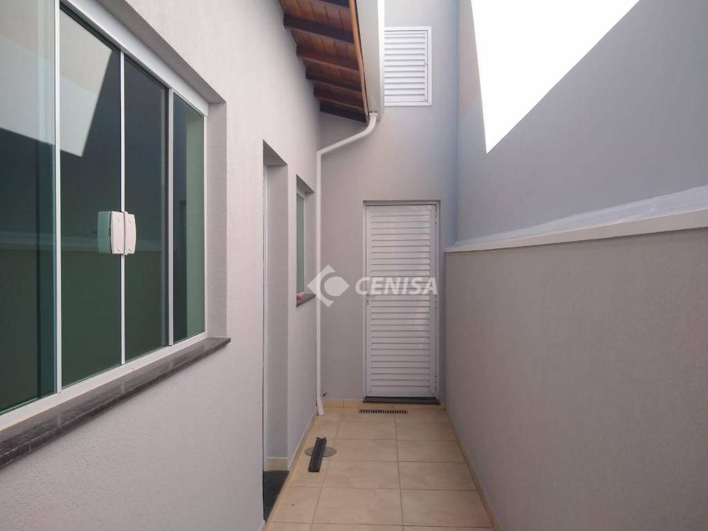 Casa à venda com 3 quartos, 130m² - Foto 16