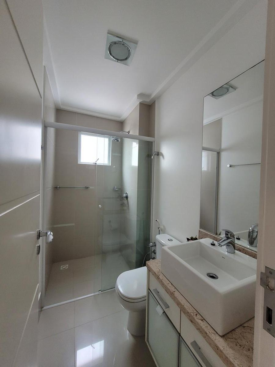 Apartamento à venda com 3 quartos, 131m² - Foto 10