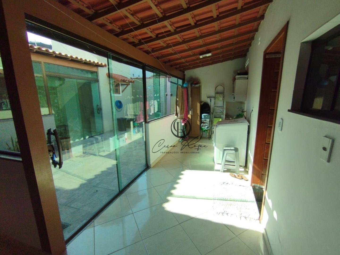 Casa de Condomínio à venda com 4 quartos, 216m² - Foto 19