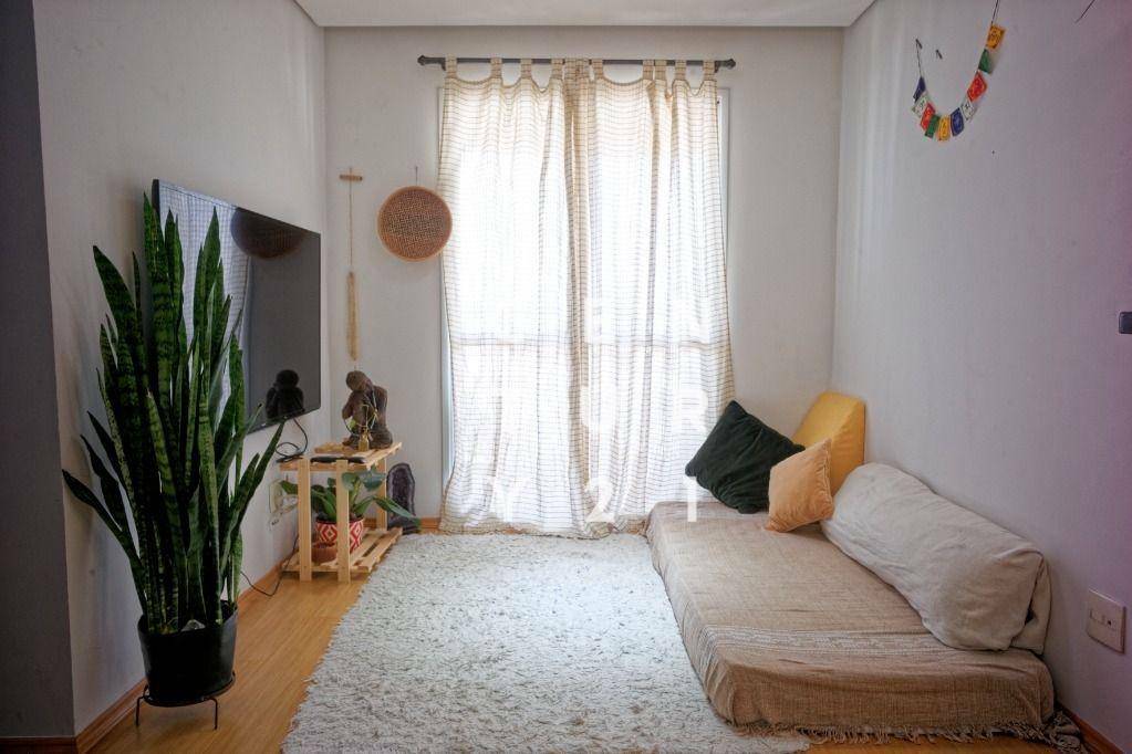 Apartamento à venda com 2 quartos, 56m² - Foto 2