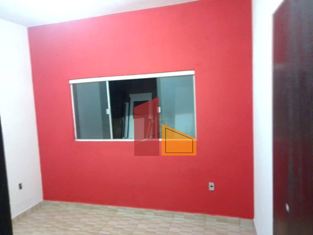 Casa à venda com 2 quartos, 106m² - Foto 4