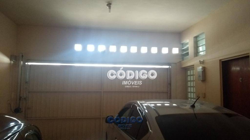 Sobrado à venda com 3 quartos, 236m² - Foto 24