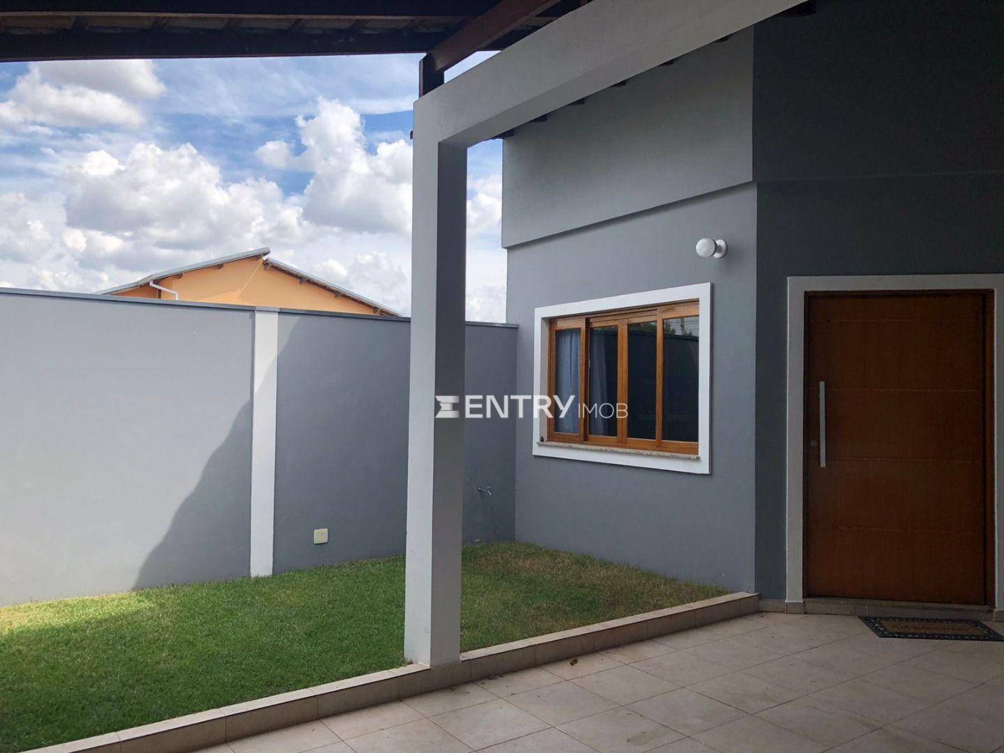 Casa à venda com 2 quartos, 143m² - Foto 2