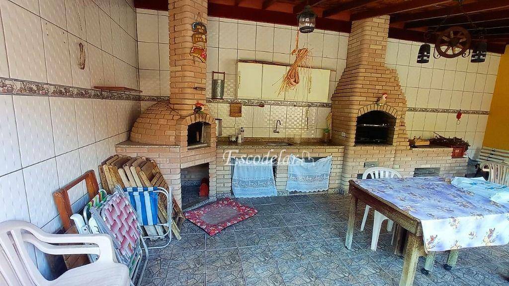 Sobrado à venda com 4 quartos, 350m² - Foto 36