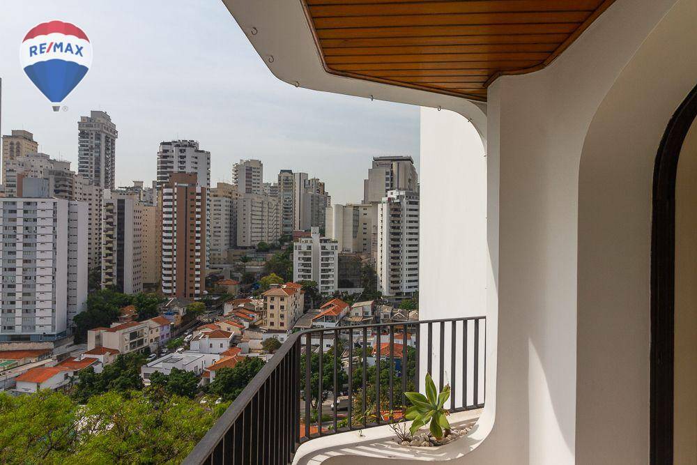 Apartamento à venda com 4 quartos, 300m² - Foto 26