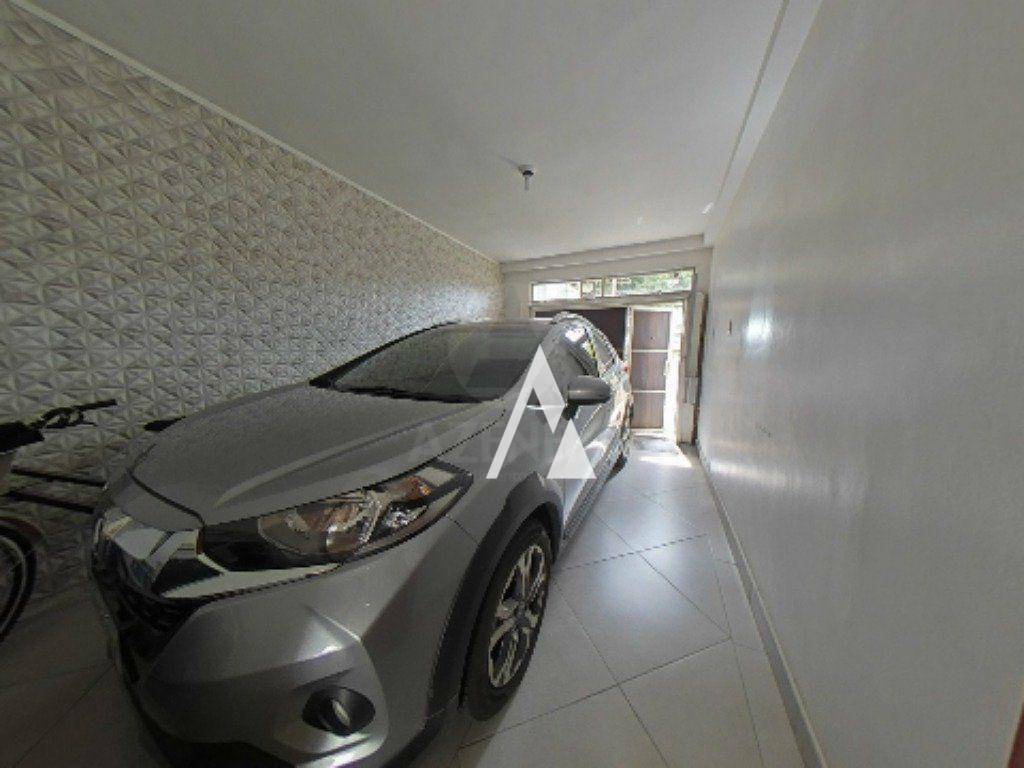 Casa à venda com 3 quartos, 263m² - Foto 14