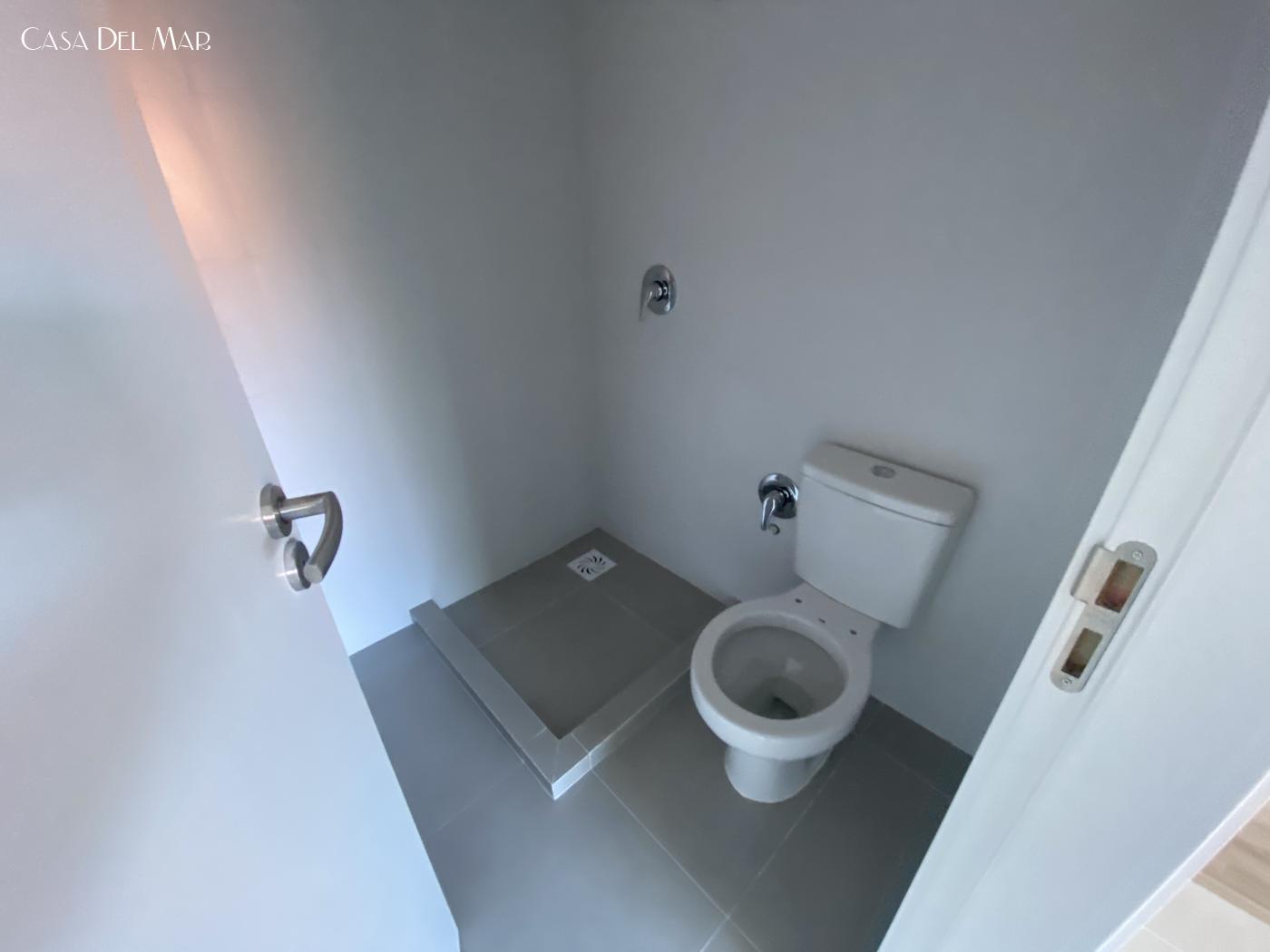 Apartamento à venda com 2 quartos, 66m² - Foto 4