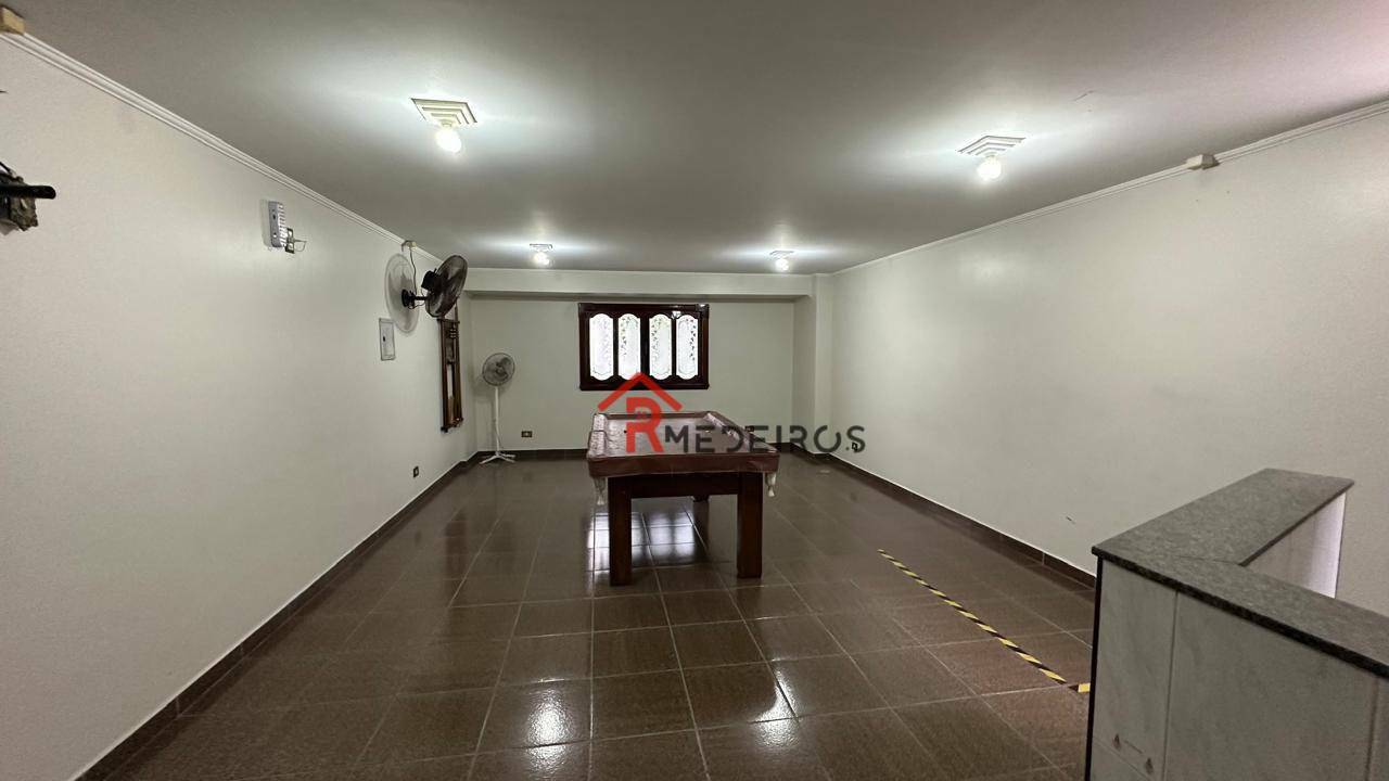 Apartamento à venda com 3 quartos, 124m² - Foto 22