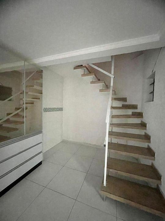 Casa à venda com 4 quartos, 190m² - Foto 21