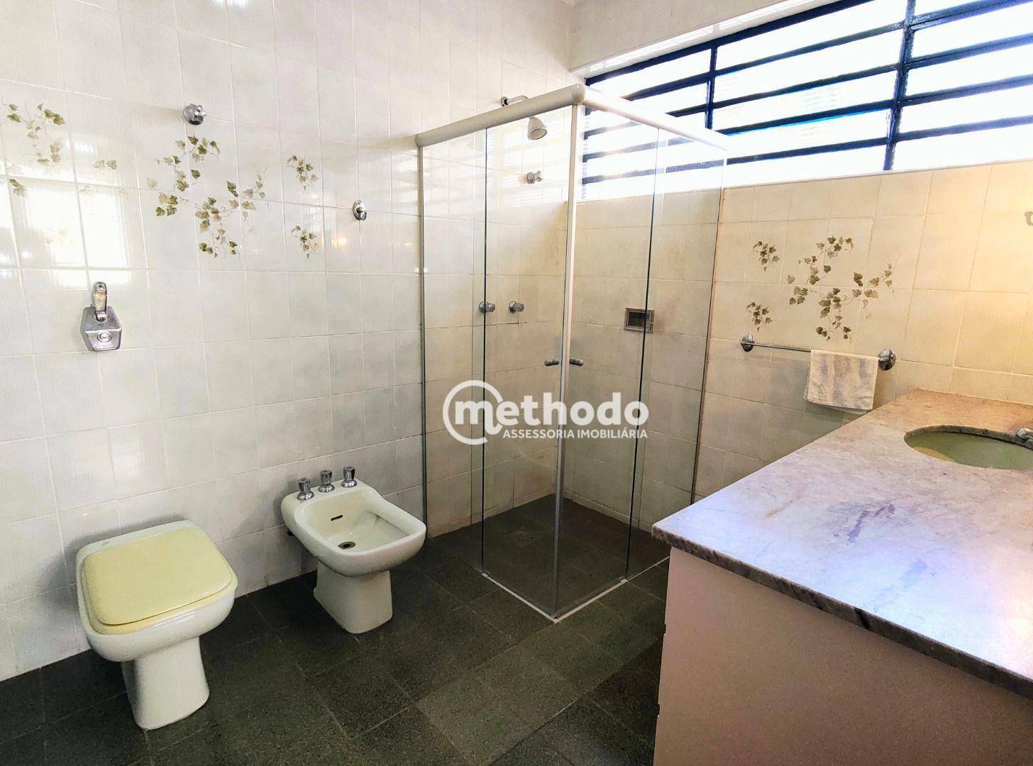 Casa à venda com 4 quartos, 262m² - Foto 26