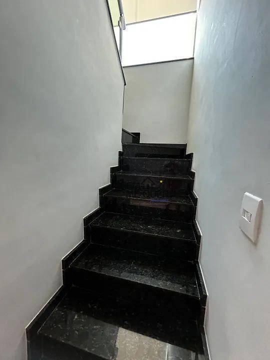 Sobrado à venda com 3 quartos, 208m² - Foto 8