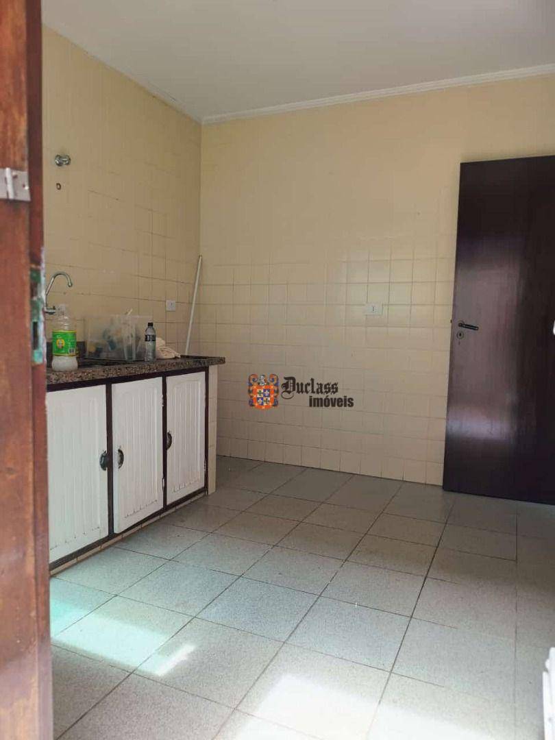 Sobrado à venda com 6 quartos, 261m² - Foto 18