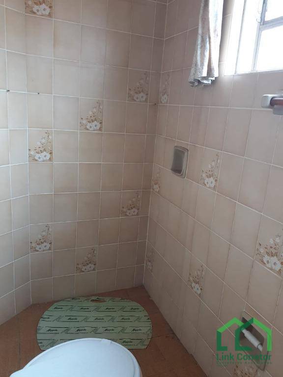 Casa à venda e aluguel com 4 quartos, 229m² - Foto 12