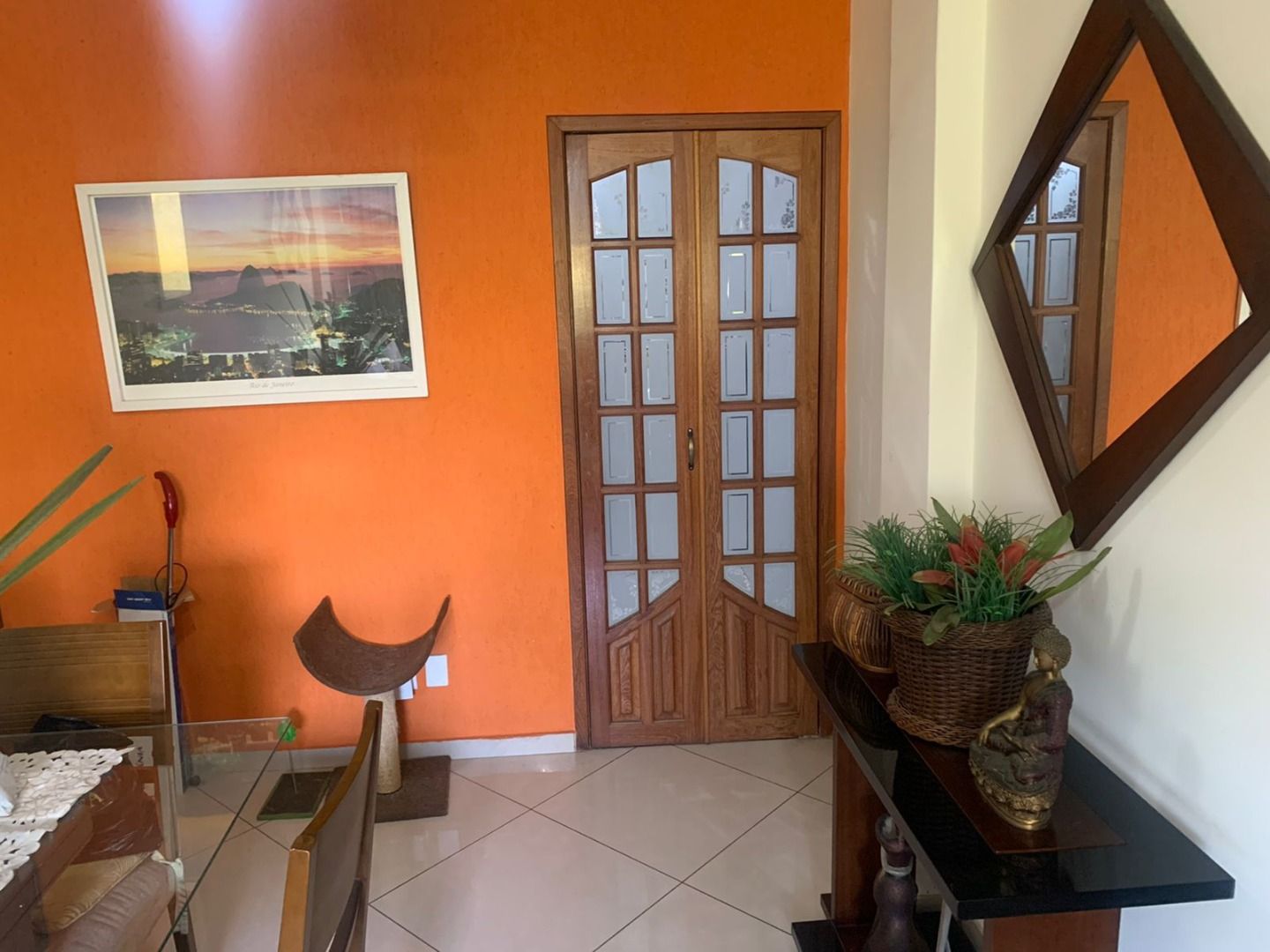 Apartamento à venda com 3 quartos, 80m² - Foto 2