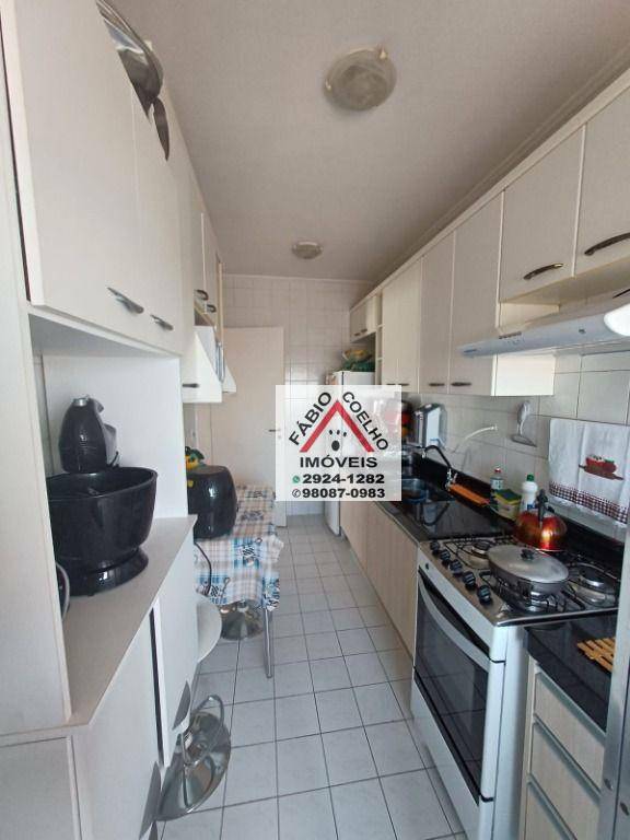 Apartamento à venda com 3 quartos, 75m² - Foto 25