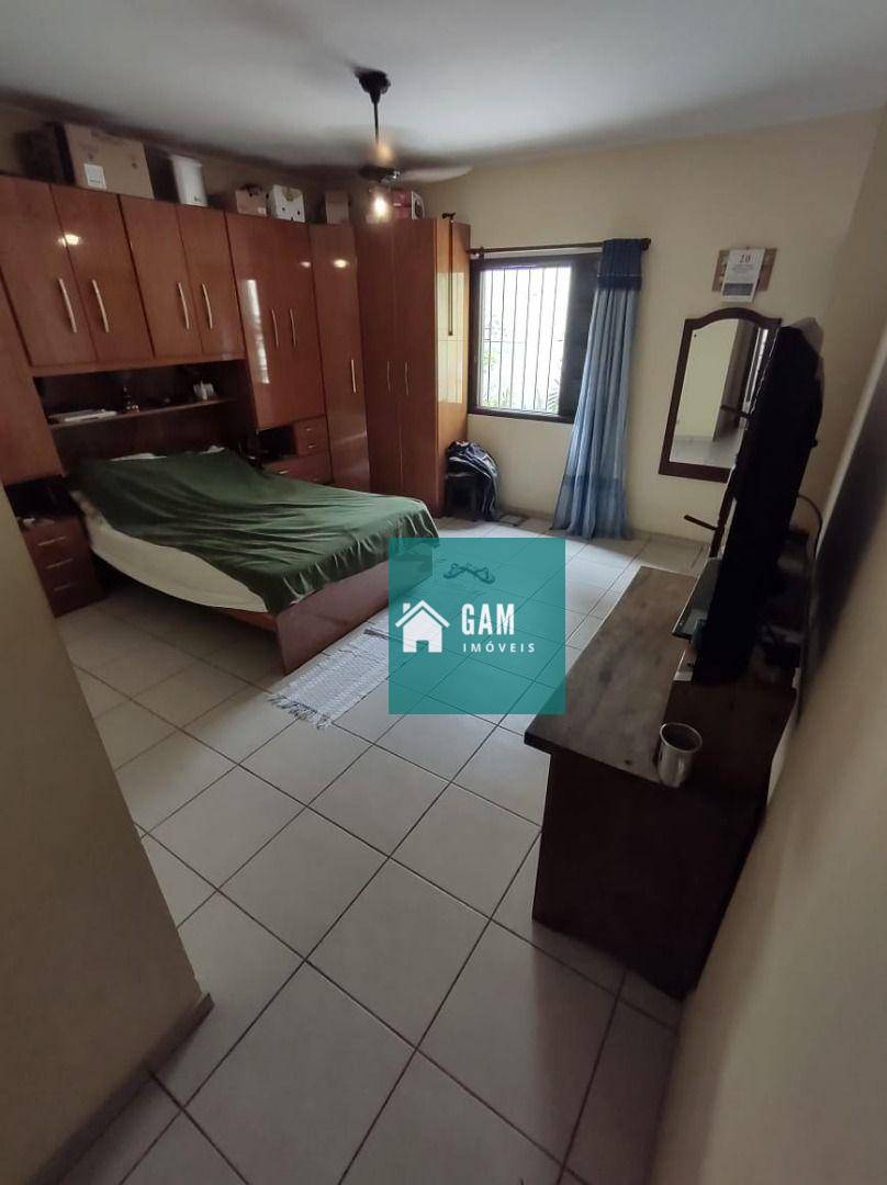 Sobrado à venda com 4 quartos, 200m² - Foto 9