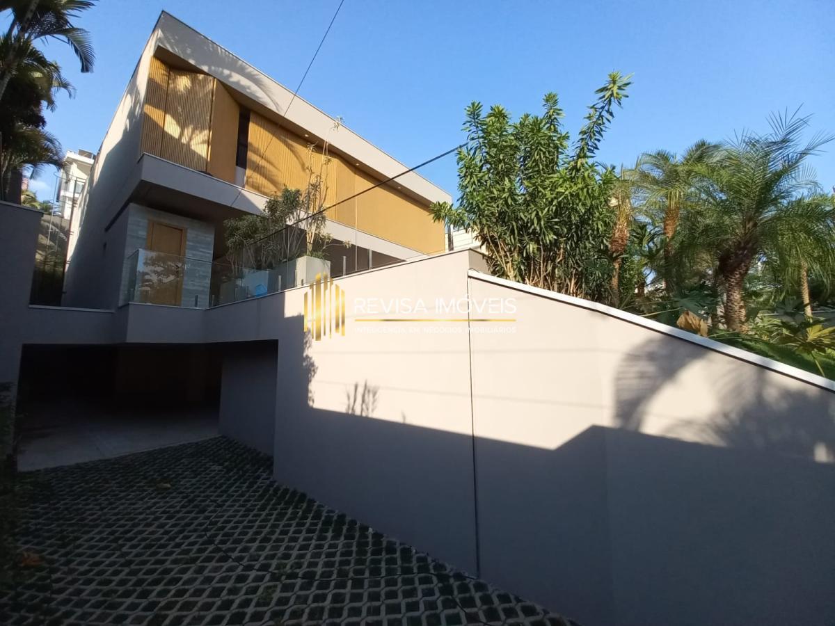 Casa de Condomínio à venda com 4 quartos, 622m² - Foto 1