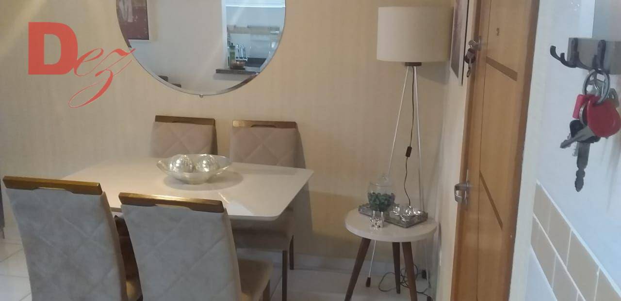 Apartamento à venda com 2 quartos, 67m² - Foto 2