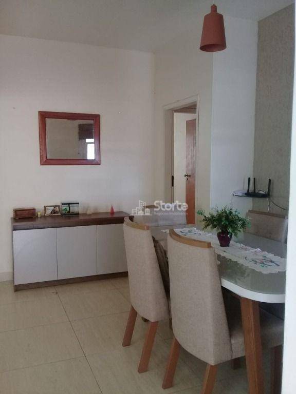 Casa à venda com 3 quartos, 160m² - Foto 4