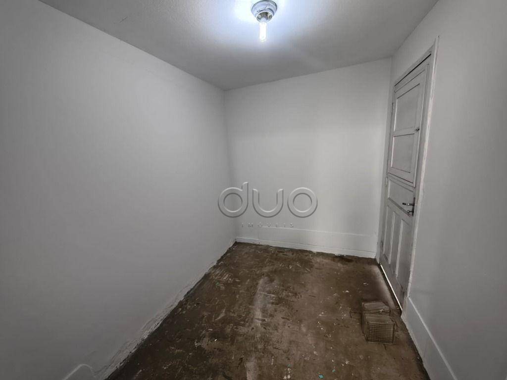 Casa para alugar com 3 quartos, 298m² - Foto 35