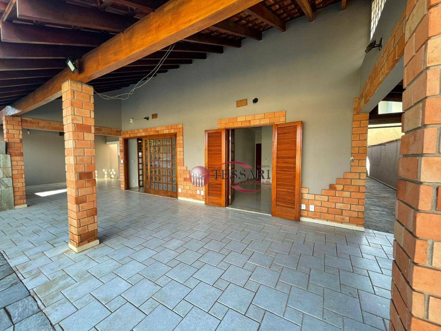 Casa à venda com 3 quartos, 305m² - Foto 26