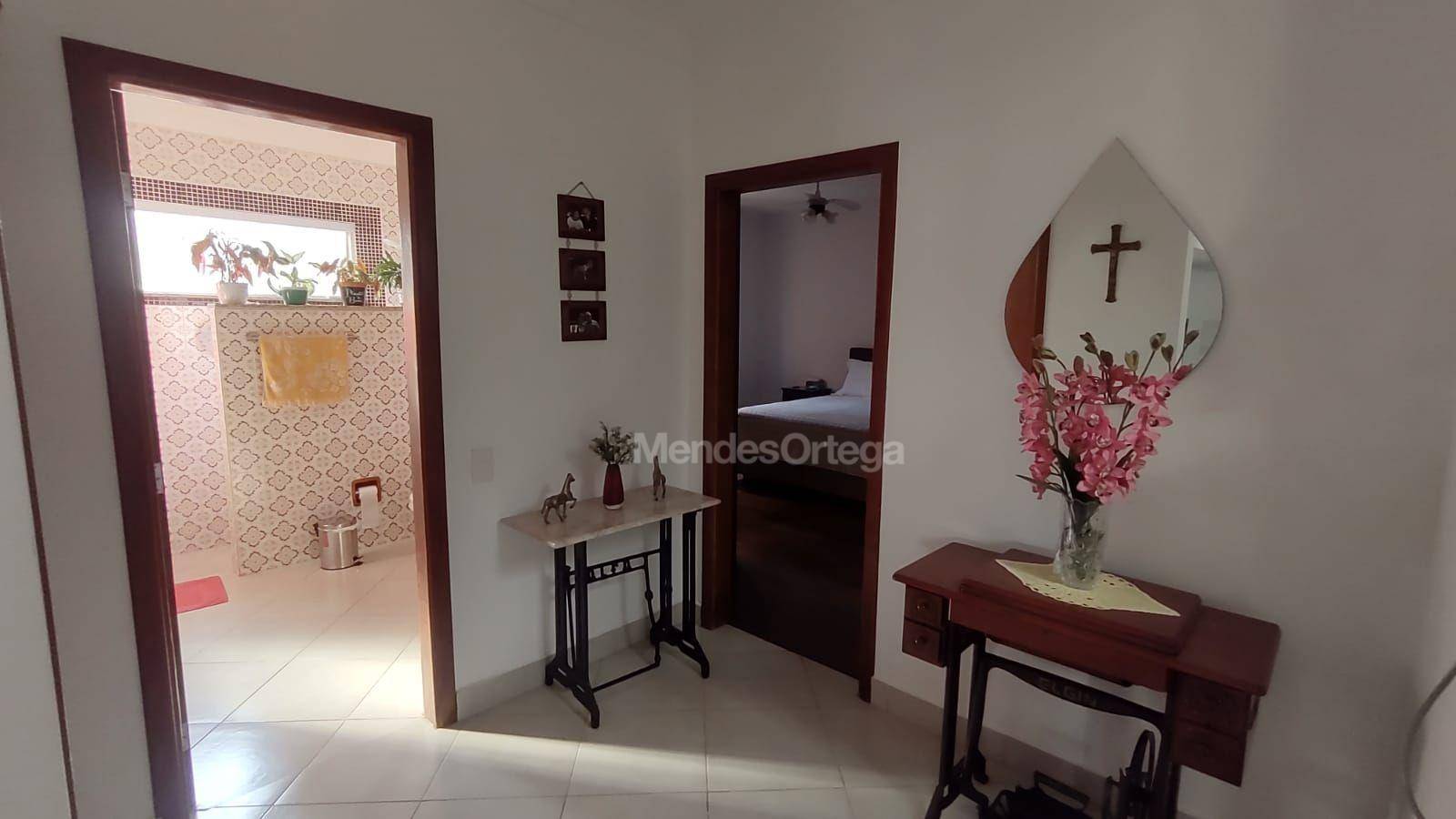 Casa à venda com 2 quartos, 160m² - Foto 15