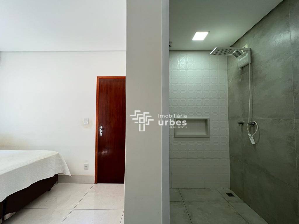 Casa à venda com 2 quartos, 108m² - Foto 17