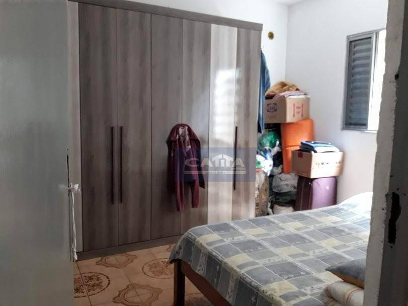 Sobrado à venda com 6 quartos, 220m² - Foto 35