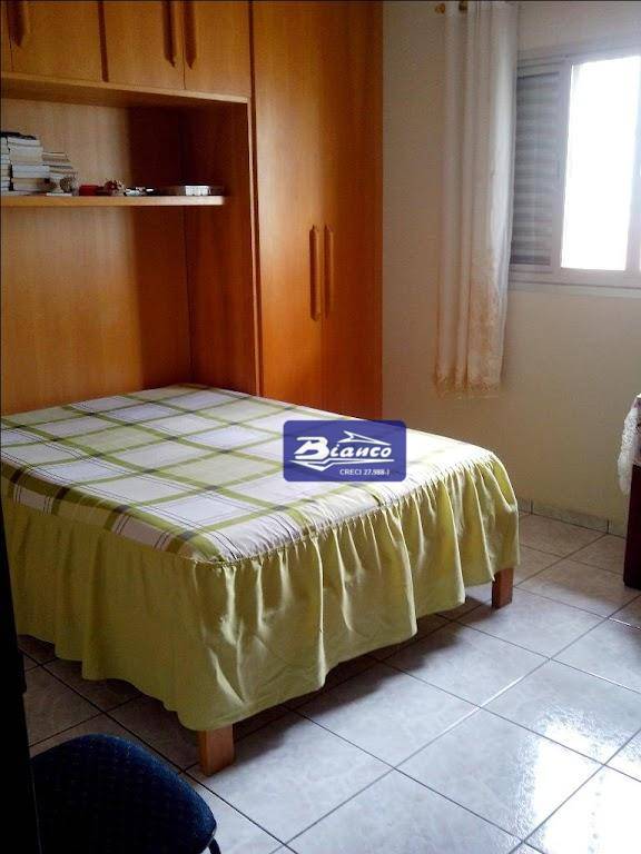 Sobrado à venda com 3 quartos, 202m² - Foto 8