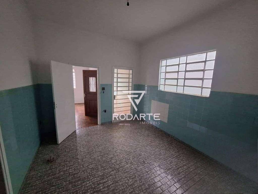 Casa à venda com 3 quartos, 157M2 - Foto 1