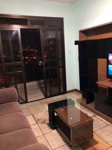 Apartamento à venda com 3 quartos, 159m² - Foto 7