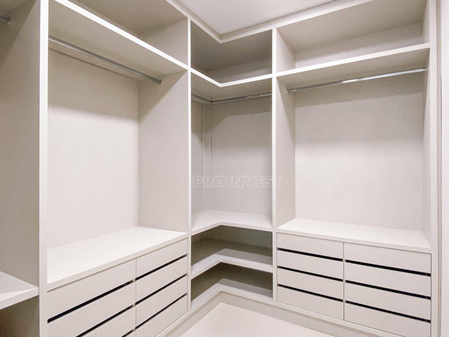 Casa de Condomínio para alugar com 3 quartos, 398m² - Foto 31