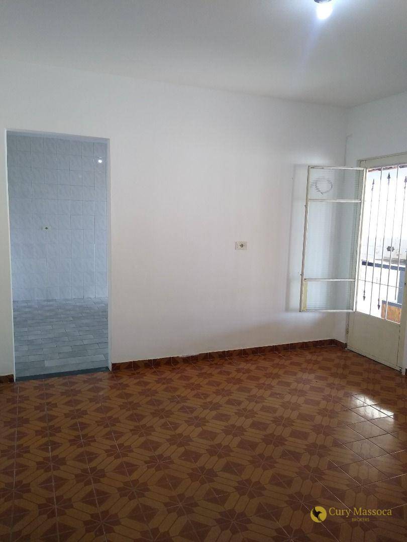 Casa à venda com 1 quarto, 68m² - Foto 17