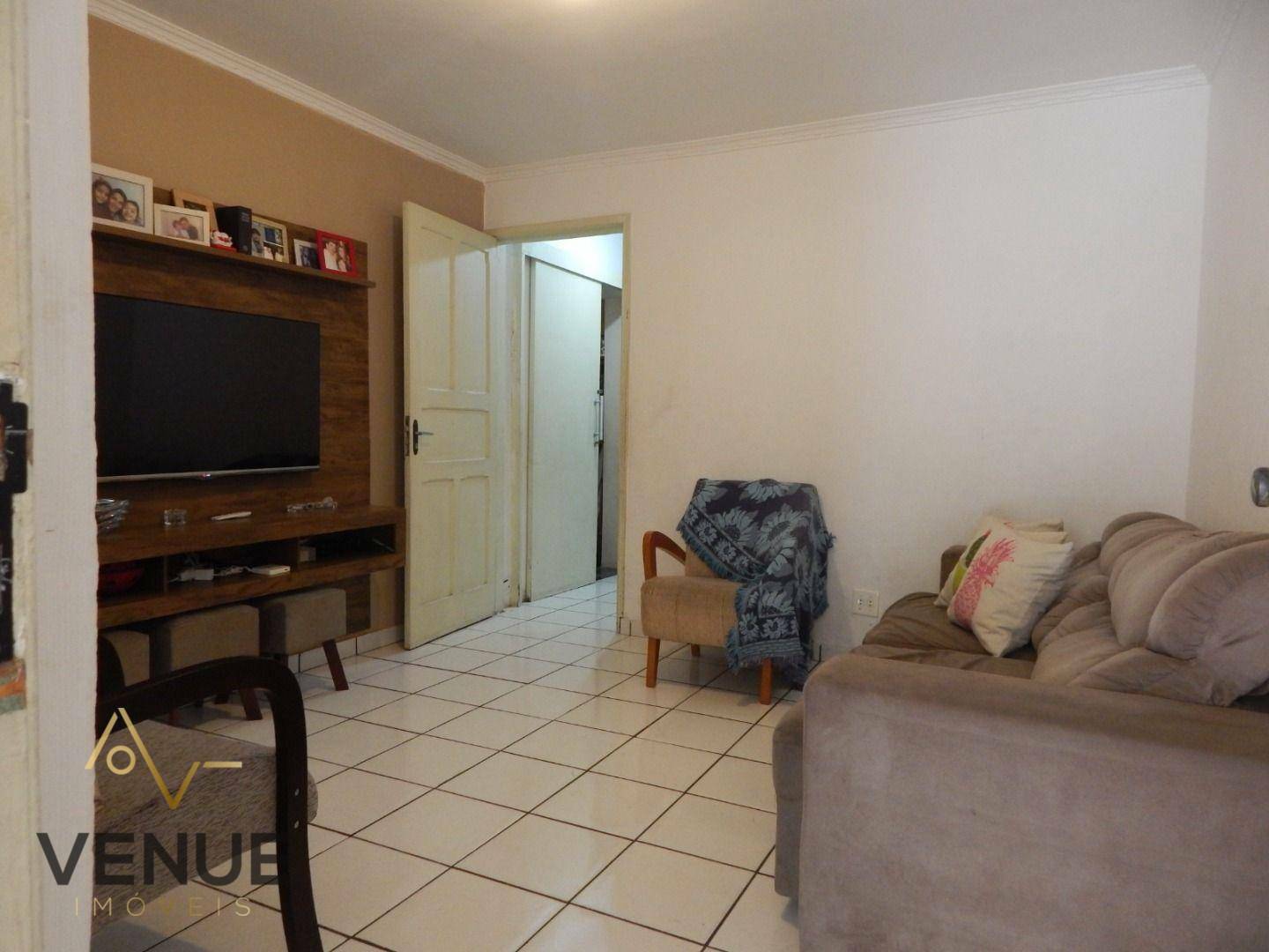 Sobrado à venda com 3 quartos, 148m² - Foto 1