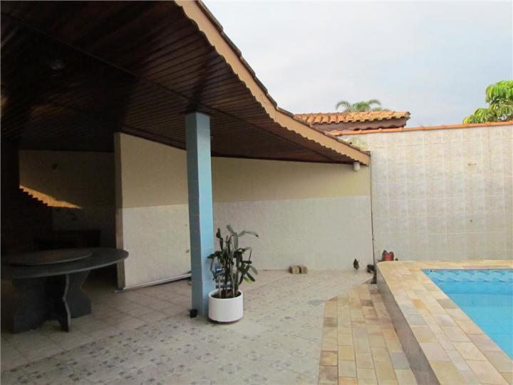 Casa à venda com 3 quartos, 530m² - Foto 1