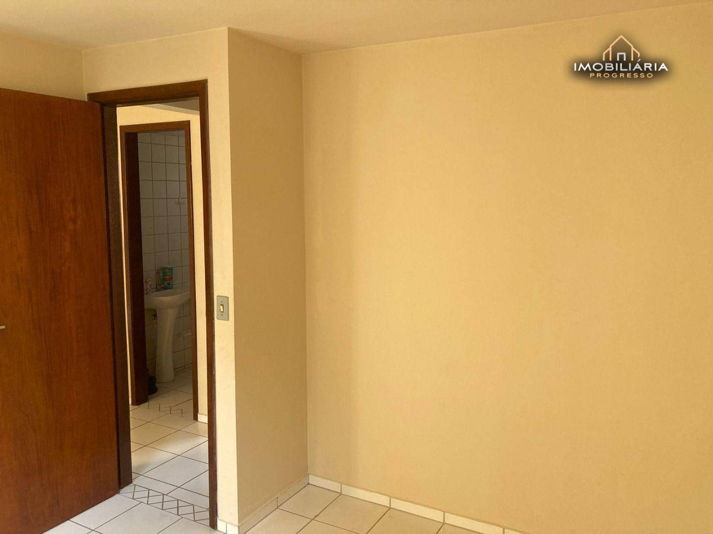 Apartamento à venda com 2 quartos, 42m² - Foto 11