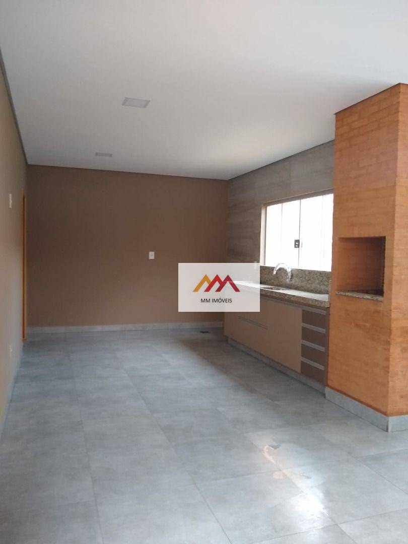 Casa à venda com 3 quartos, 250m² - Foto 7