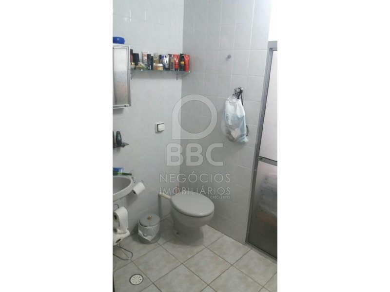 Apartamento à venda com 2 quartos, 85m² - Foto 4