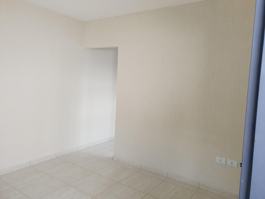 Casa à venda com 2 quartos, 150m² - Foto 3