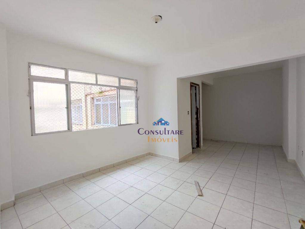 Apartamento para alugar com 3 quartos, 107m² - Foto 10