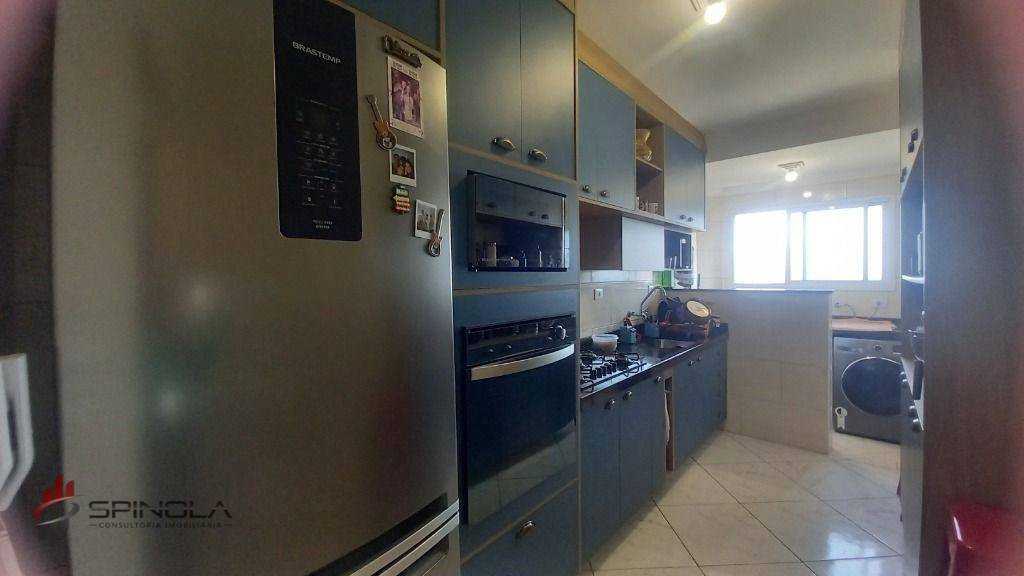 Apartamento à venda com 2 quartos, 72m² - Foto 17