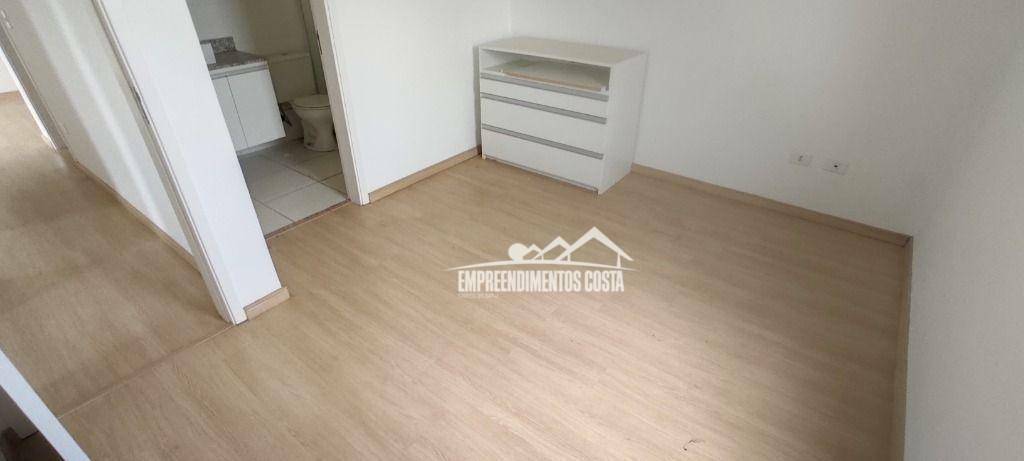 Apartamento para alugar com 2 quartos, 80m² - Foto 6