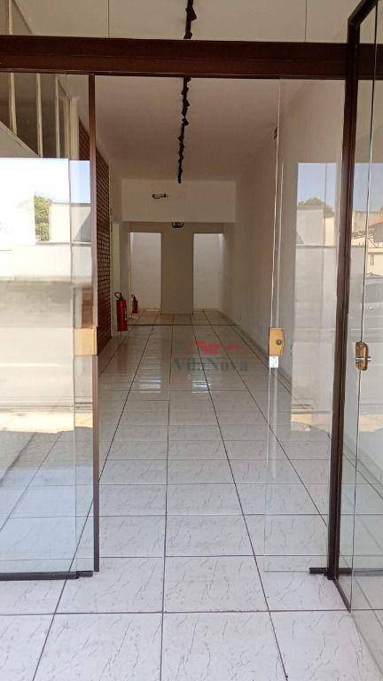 Loja-Salão, 60 m² - Foto 1