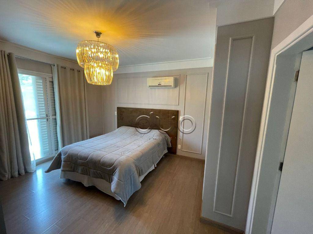 Casa de Condomínio para alugar com 3 quartos, 288m² - Foto 13